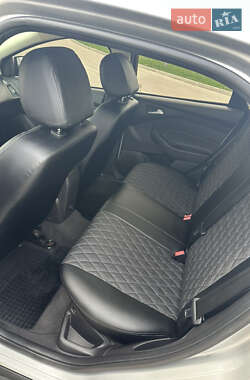 Седан Ford Focus 2013 в 