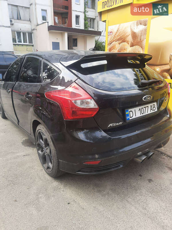 Хэтчбек Ford Focus 2013 в Киеве фото 3 Хэтчбек Ford Focus 2013 в Киеве