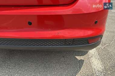 Хетчбек Ford Focus 2013 в 