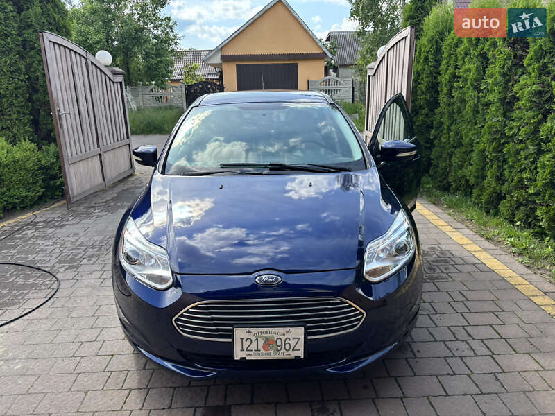 Хэтчбек Ford Focus 2017 в Дубно фото 2 Хэтчбек Ford Focus 2017 в Дубно