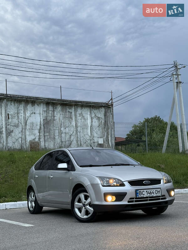 Хэтчбек Ford Focus 2005 в Львове