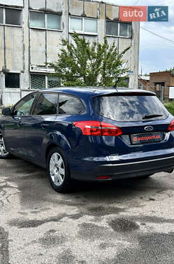 Универсал Ford Focus 2015 в 