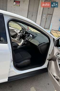 Седан Ford Focus 2017 в 