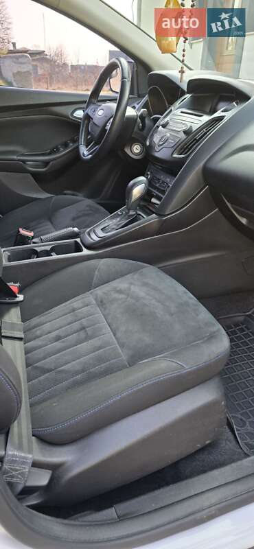 Седан Ford Focus 2017 в Калуше