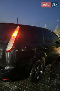 Универсал Ford Focus 2009 в 