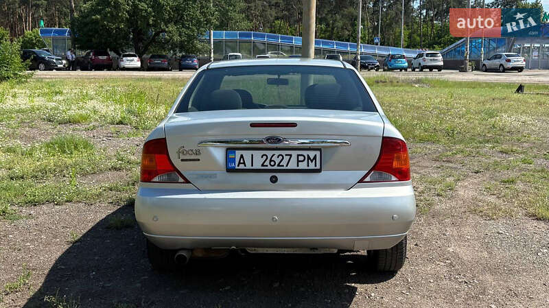 Седан Ford Focus 2001 в Києві