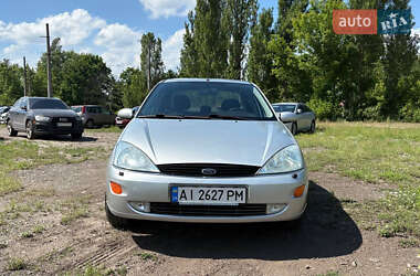 Седан Ford Focus 2001 в 