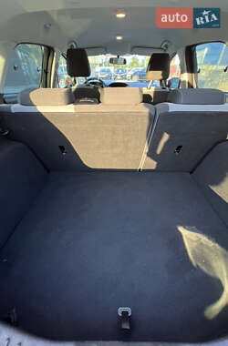 Хетчбек Ford Focus 2013 в 