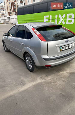 Хэтчбек Ford Focus 2007 в 