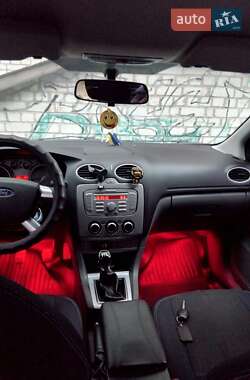 Седан Ford Focus 2008 в 