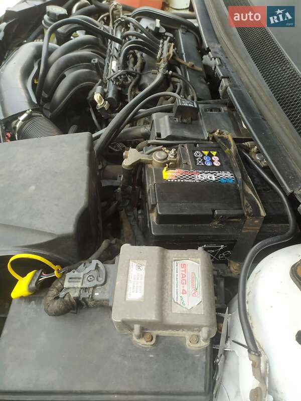 Хэтчбек Ford Focus 2011 в Киеве