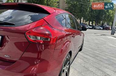 Хэтчбек Ford Focus 2017 в 