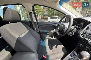 Хэтчбек Ford Focus 2017 в 