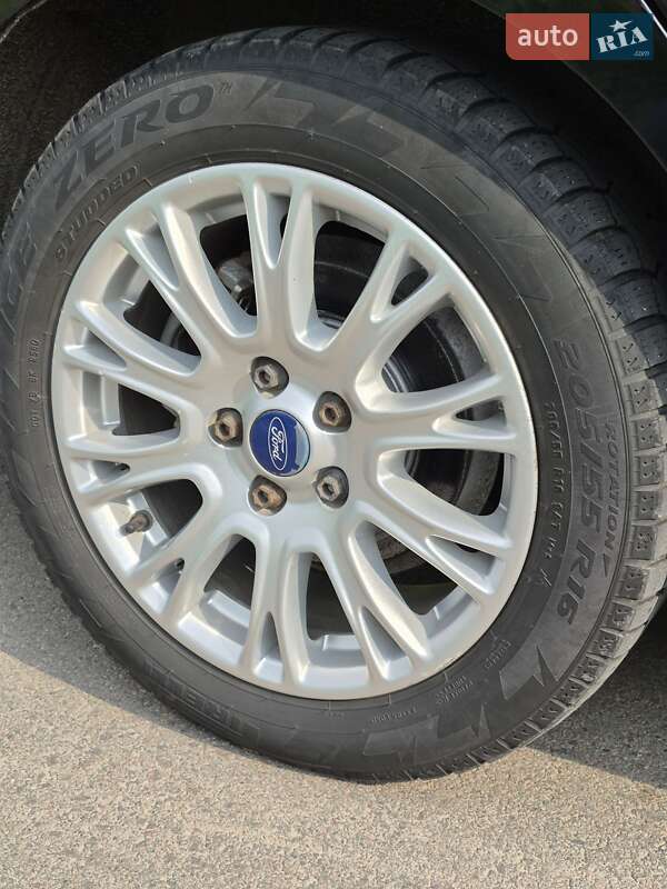 Универсал Ford Focus 2011 в Ровно