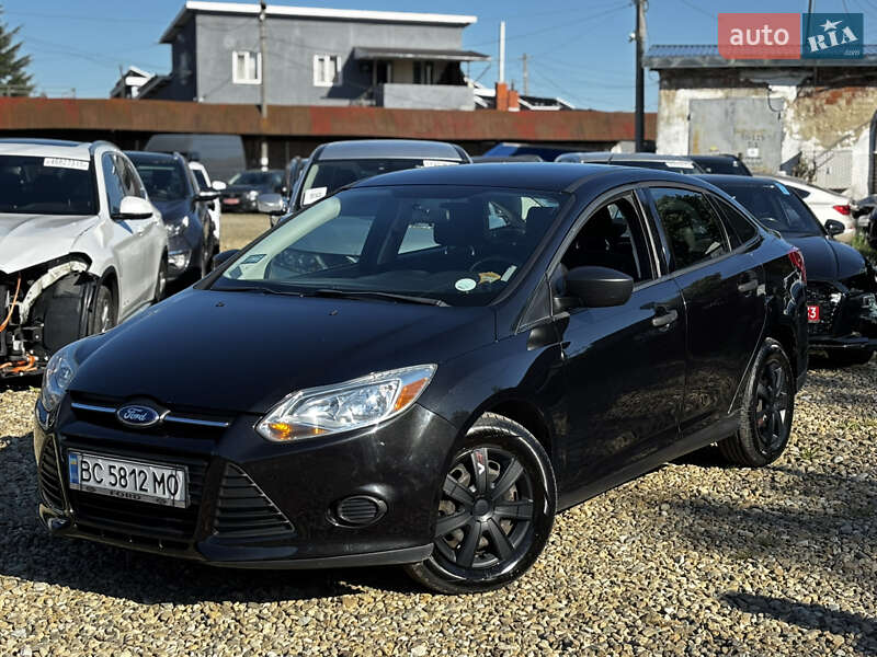 Седан Ford Focus 2013 в 