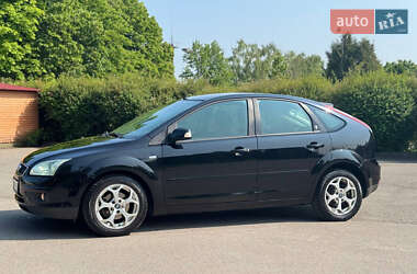 Хэтчбек Ford Focus 2006 в 