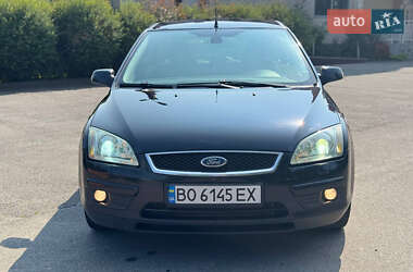 Хэтчбек Ford Focus 2006 в 