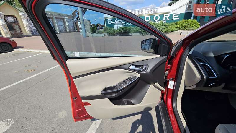 Хэтчбек Ford Focus 2015 в Черкассах фото 22 Хэтчбек Ford Focus 2015 в Черкассах