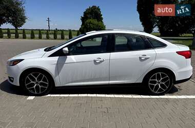 Седан Ford Focus 2017 в Киеве