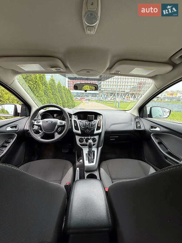 Хэтчбек Ford Focus 2013 в Львове