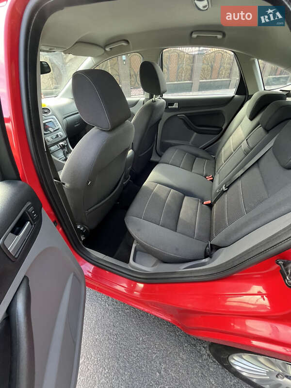 Хэтчбек Ford Focus 2009 в Звягеле
