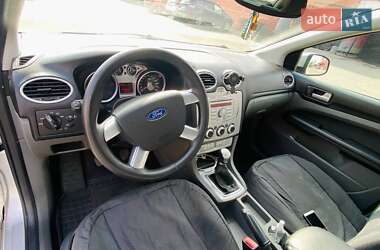 Хэтчбек Ford Focus 2008 в 