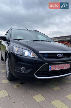 Универсал Ford Focus 2010 в 