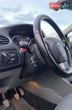 Универсал Ford Focus 2010 в 