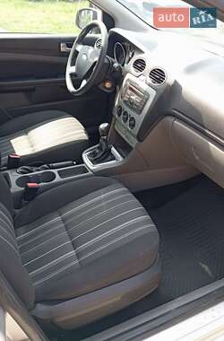 Универсал Ford Focus 2010 в 