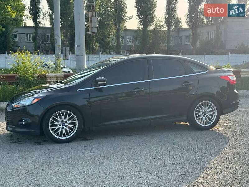 Седан Ford Focus 2012 в Киеве
