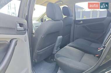 Хэтчбек Ford Focus 2008 в 