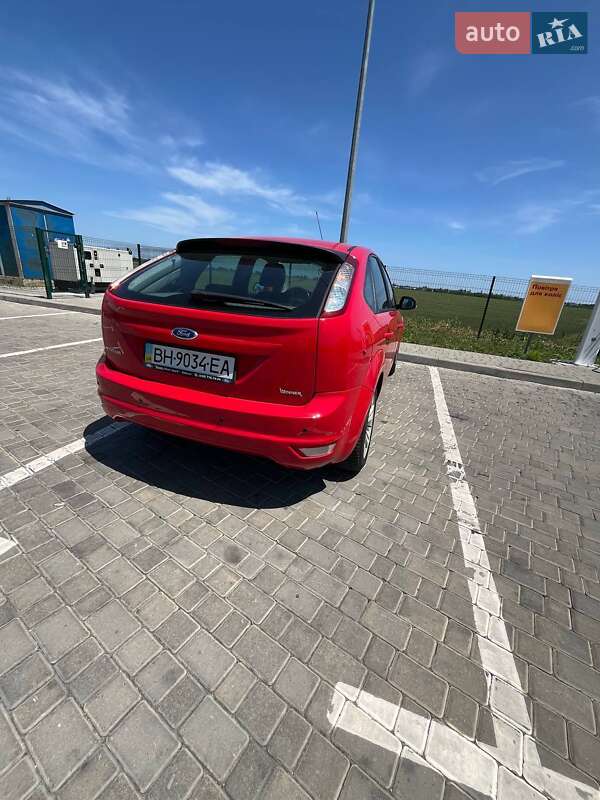 Хэтчбек Ford Focus 2011 в Одессе