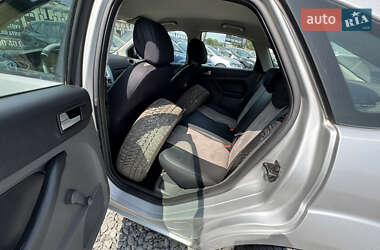 Хэтчбек Ford Focus 2007 в 