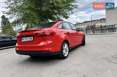 Седан Ford Focus 2015 в 