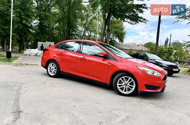 Седан Ford Focus 2015 в 