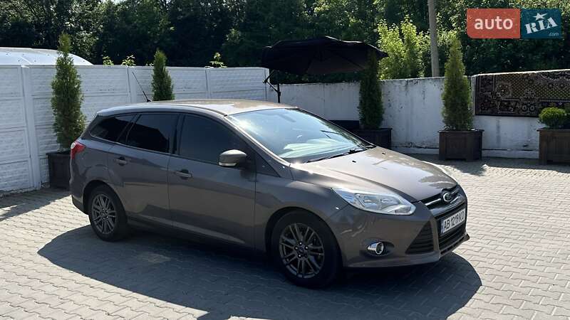 Универсал Ford Focus 2012 в Хмельнике