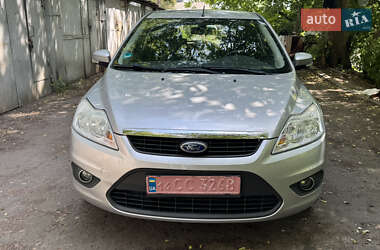 Универсал Ford Focus 2010 в 
