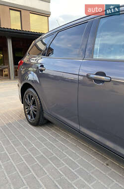 Универсал Ford Focus 2011 в 