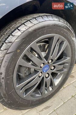 Универсал Ford Focus 2011 в 