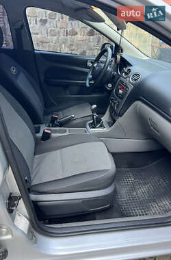 Универсал Ford Focus 2010 в 