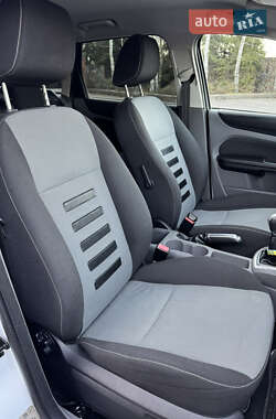 Универсал Ford Focus 2010 в 