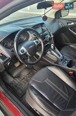 Седан Ford Focus 2013 в 