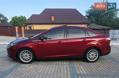 Седан Ford Focus 2013 в 