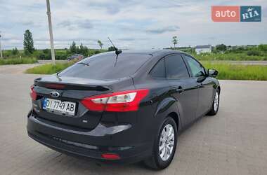 Седан Ford Focus 2012 в 