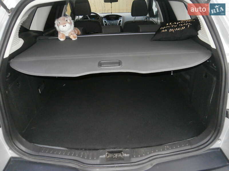 Універсал Ford Focus 2012 в Лохвиці