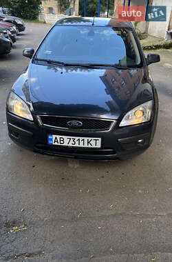 Хэтчбек Ford Focus 2006 в 