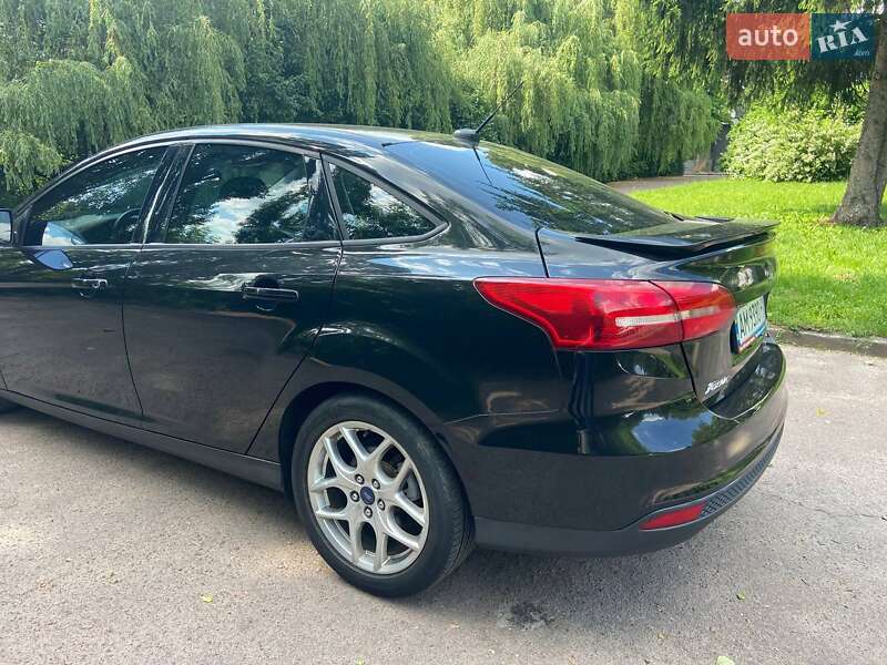 Седан Ford Focus 2015 в Житомире