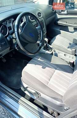 Универсал Ford Focus 2010 в 