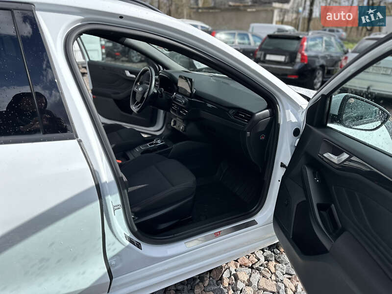 Универсал Ford Focus 2019 в Ровно