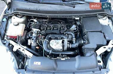 Универсал Ford Focus 2010 в 